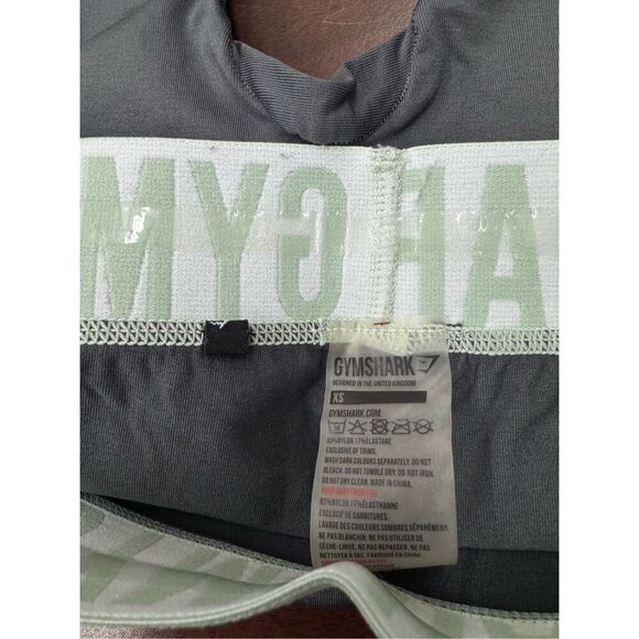 Gymshark Grey and Mint Green Athletic Leggings Size X-Small - Picture 4 of 8